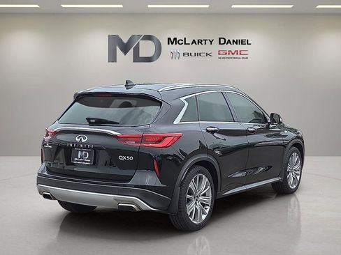 Used 2021 INFINITI QX50 Sensory FWD image 5