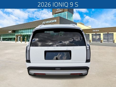 New 2026 Hyundai Ioniq 9 S image 7