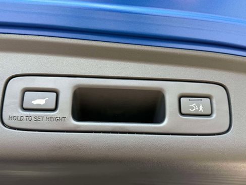 Certified 2025 Acura ADX A-Spec image 10