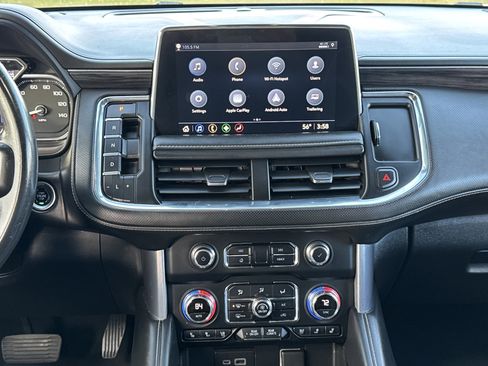 Used 2021 GMC Yukon XL SLT image 17