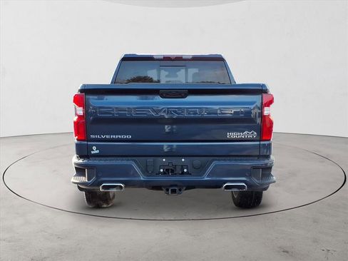 Certified 2022 Chevrolet Silverado 1500 High Country w/ High Country Premium Package image 6
