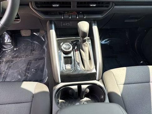 Used 2026 Chevrolet Colorado Trail Boss AWD/4WD image 22