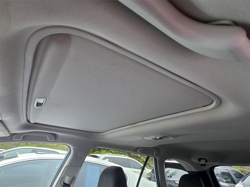 Used 2019 Subaru Outback 2.5i Limited image 9