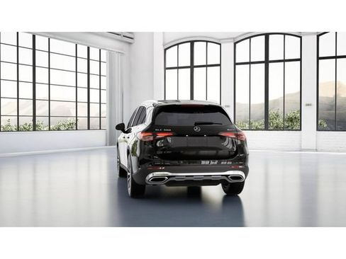 Used 2026 Mercedes-Benz GLC 300 4MATIC image 26