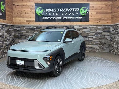 Used 2024 Hyundai Kona SEL w/ Convenience Package AWD/4WD image 4