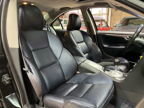 Used 2004 Volvo S60 R AWD/4WD image 26