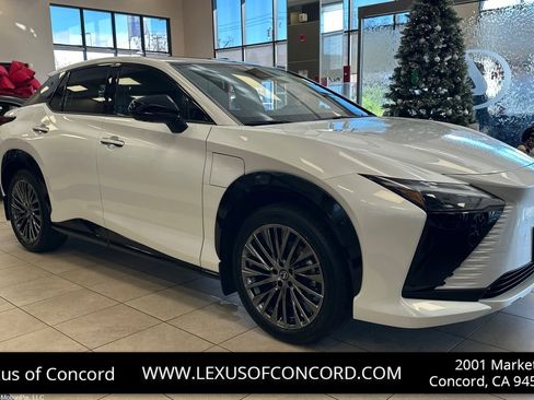 New 2026 Lexus RZ 450e AWD image 1