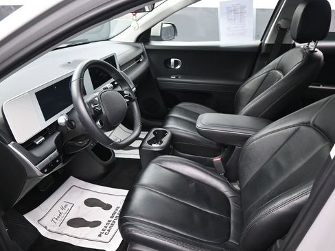 Used 2024 Hyundai Ioniq 5 SE RWD image 25