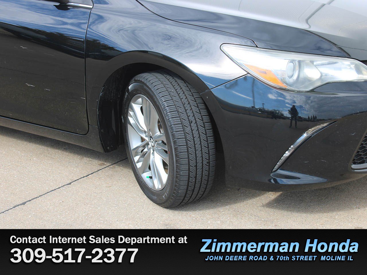 Used 2015 Toyota Camry SE FWD image 18
