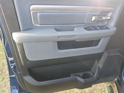 Used 2019 RAM 1500 Big Horn AWD/4WD image 11