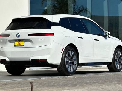 New 2026 BMW iX xDrive60 w/ Premium Package