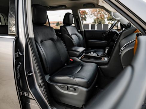 Used 2021 Nissan Armada SL w/ Captain's Chairs Package image 44