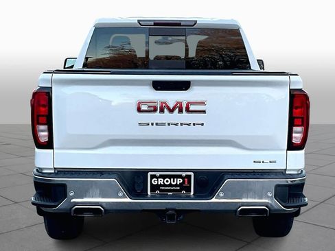 Used 2020 GMC Sierra 1500 SLE w/ SLE Value Package image 4