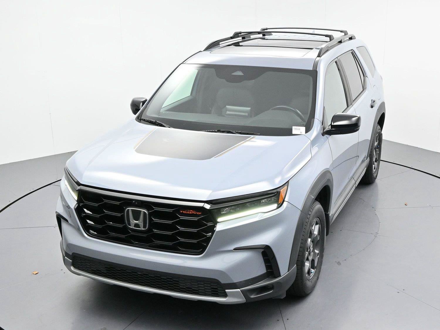 Used 2023 Honda Pilot TrailSport image 41