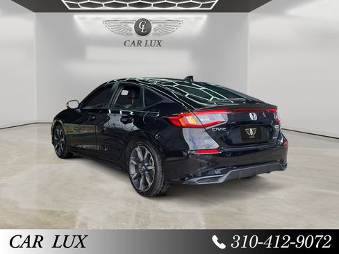 Used 2025 Honda Civic Sport Touring image 3