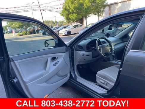 Used 2011 Toyota Camry LE w/ LE Extra-Value Pkg FWD image 4