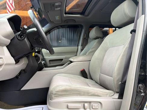Used 2015 Honda Pilot SE image 9