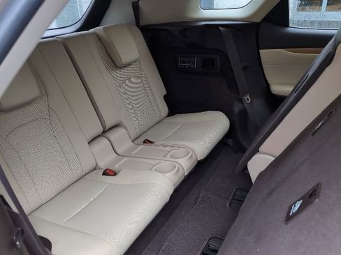 Used 2019 Lexus RX 350L AWD image 37