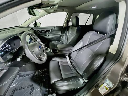 Used 2024 Subaru Outback Limited w/ Popular Package #2 AWD/4WD image 19