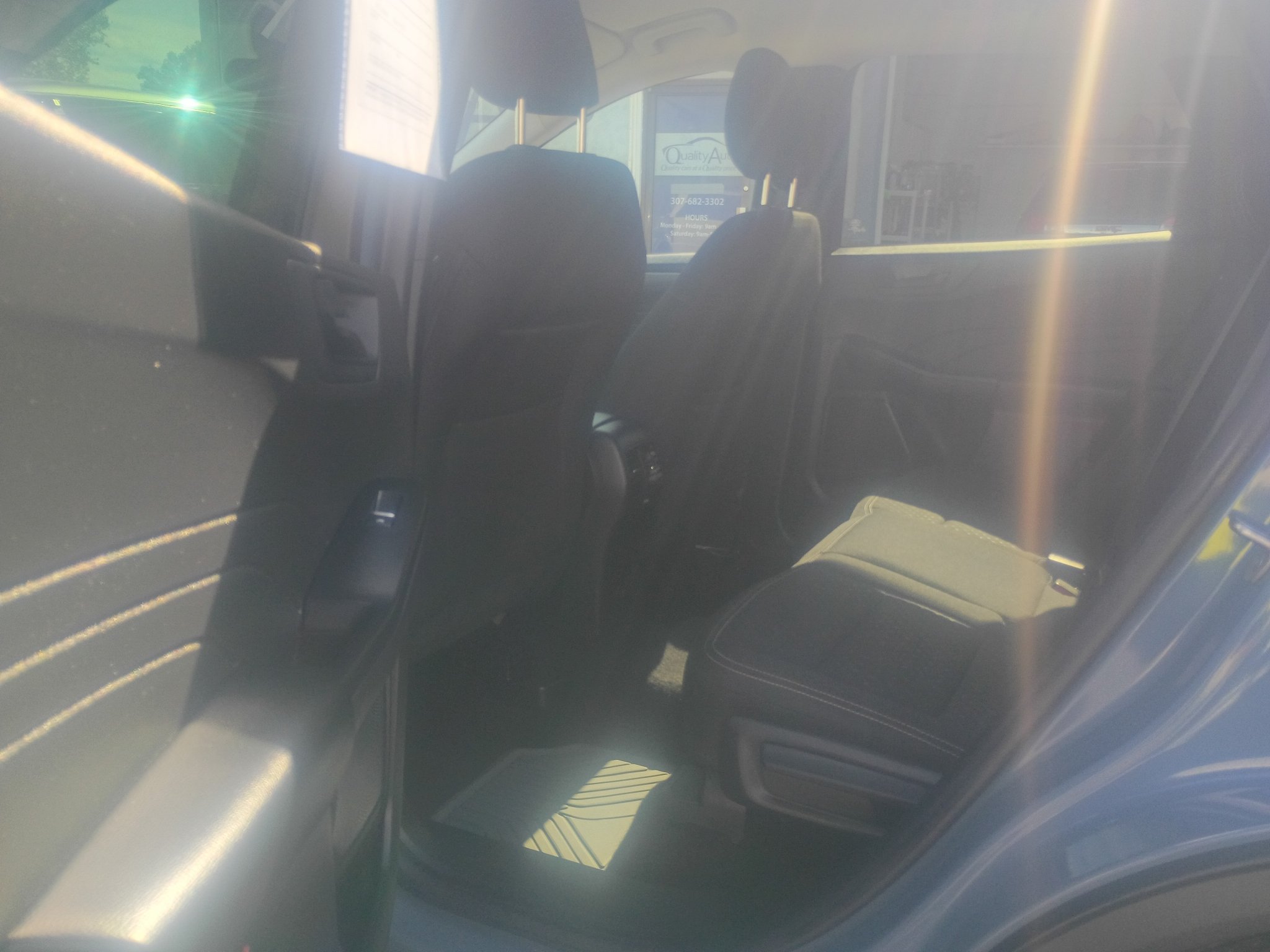 Used 2025 Ford Escape Active AWD/4WD image 11