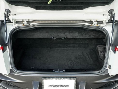 Used 2019 Aston Martin DB11 Volante image 72