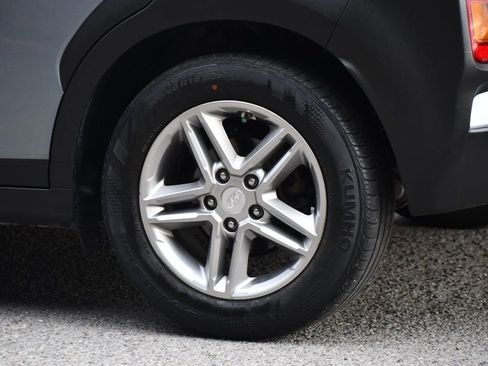 Used 2019 Hyundai Kona SE w/ Cargo Package image 8