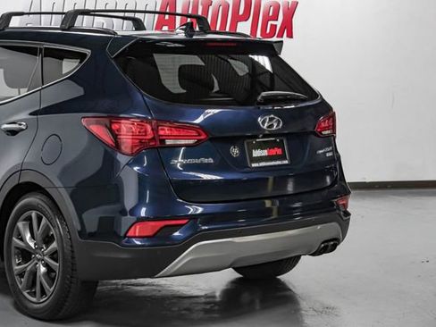 Used 2018 Hyundai Santa Fe Sport image 14