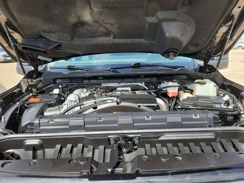 Used 2024 GMC Sierra 2500 Denali image 30