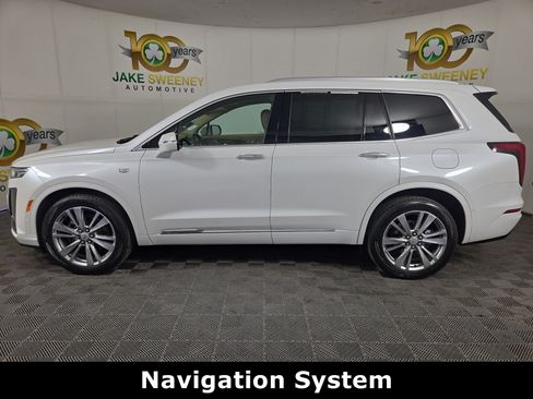 Used 2024 Cadillac XT6 Premium Luxury w/ Platinum Package AWD/4WD image 6