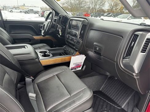 Used 2018 Chevrolet Silverado 1500 LTZ w/ LTZ Plus Package image 15