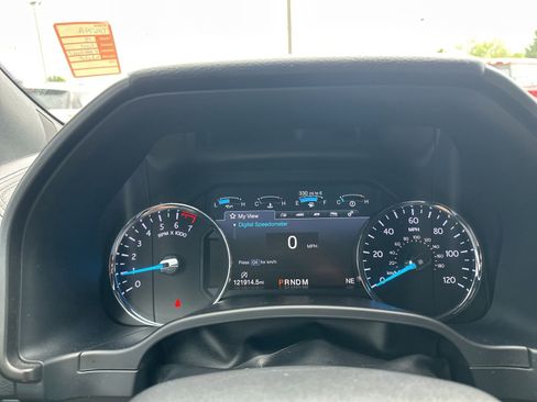 Used 2018 Ford Expedition Limited w/ Equipment Group 302A RWD image 7