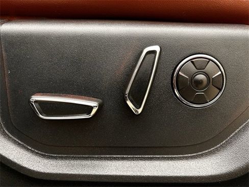 Used 2020 Ford F150 Platinum w/ Equipment Group 701A Luxury image 29