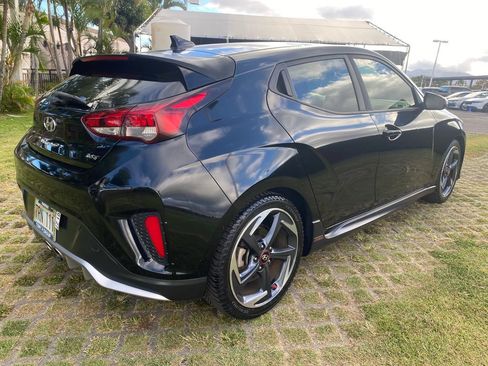 Used 2019 Hyundai Veloster Turbo FWD image 25