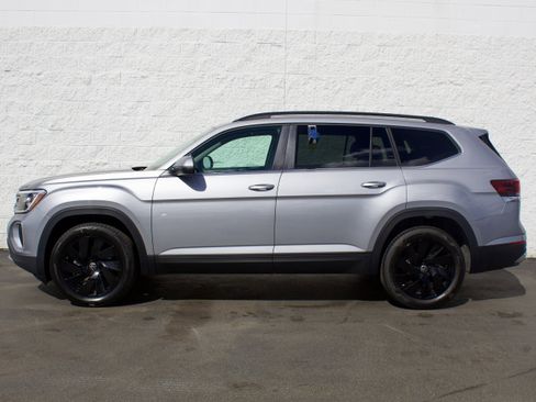 New 2026 Volkswagen Atlas SE AWD/4WD image 4