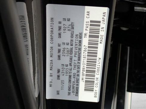 New 2026 MAZDA MAZDA3 Hatchback w/ Appearance Package image 18