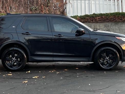 Used 2020 Land Rover Discovery Sport S image 6