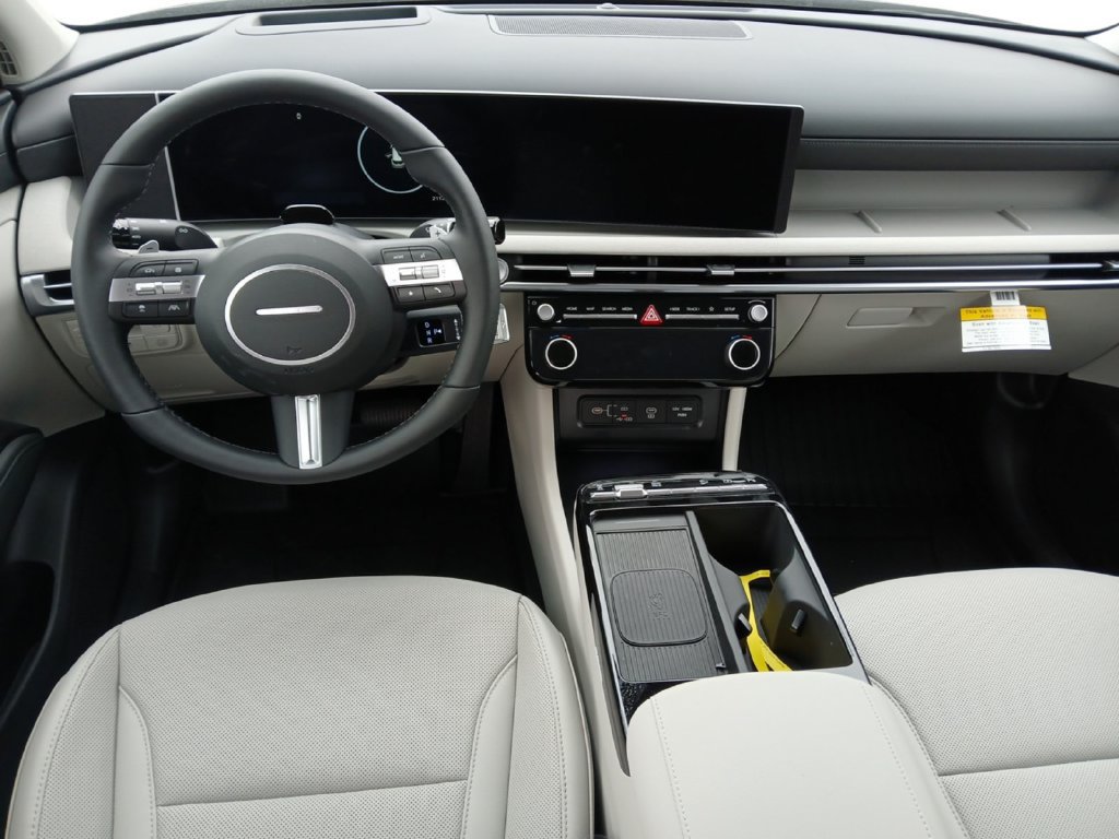 New 2026 Hyundai Tucson Limited AWD/4WD image 10