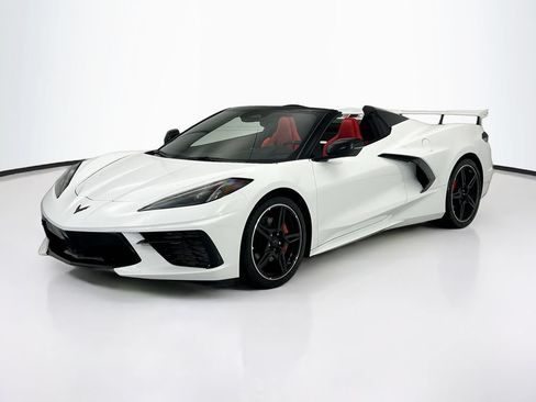 Used 2024 Chevrolet Corvette Stingray Convertible w/ 1LT RWD image 1