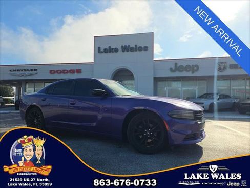 Certified 2018 Dodge Charger SXT w/ Blacktop Package RWD image 1