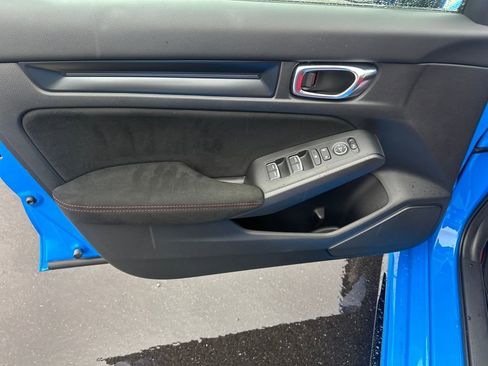 Used 2023 Honda Civic Type R image 15
