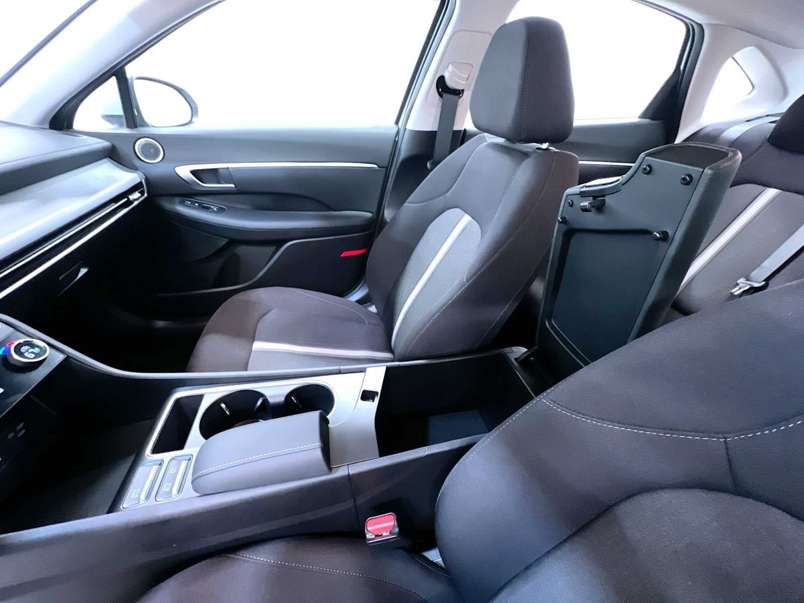 Used 2026 Hyundai Sonata Blue FWD image 30
