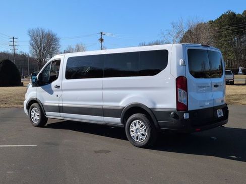 Used 2024 Ford Transit 350 XLT RWD image 11