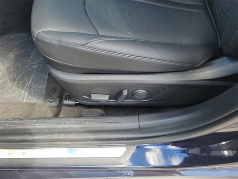 New 2025 Hyundai Sonata Limited image 11