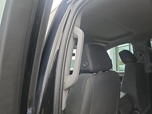 Used 2024 Chevrolet Silverado 2500 LT image 94