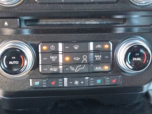 Used 2018 Ford F450 Platinum w/ Platinum Ultimate Package image 25