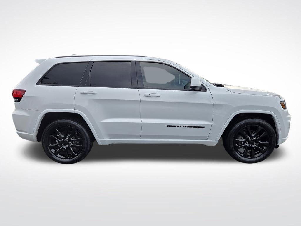 Used 2019 Jeep Grand Cherokee Altitude RWD image 8