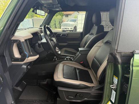 Used 2023 Ford Bronco Wildtrak AWD/4WD image 17