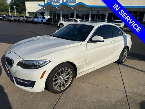 Used 2016 BMW 228i xDrive Coupe AWD/4WD image 2