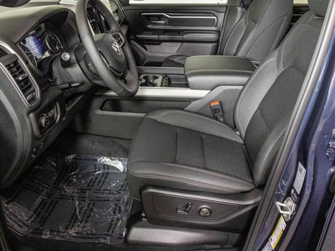 New 2026 RAM 1500 Big Horn AWD/4WD image 16