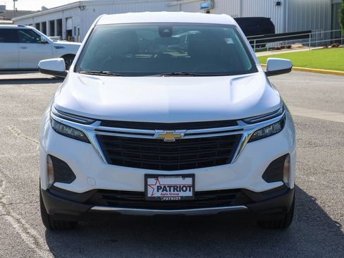 Used 2022 Chevrolet Equinox LT FWD image 2